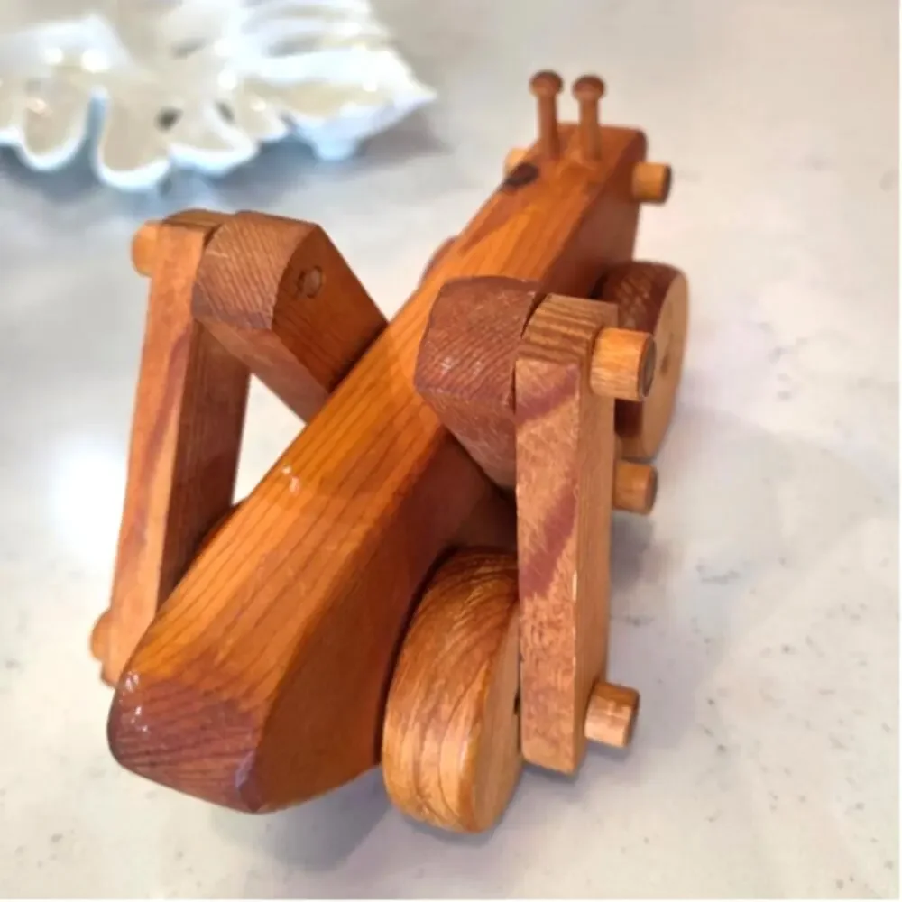 Wooden Cricut Pull toy